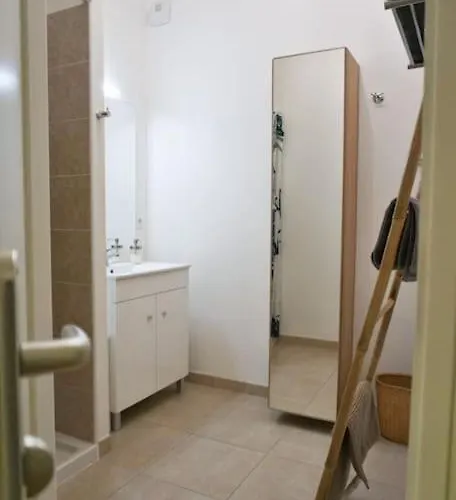 Chez Pascal Sissi -new Appart, Ile Nantes, Ccgres Appartement