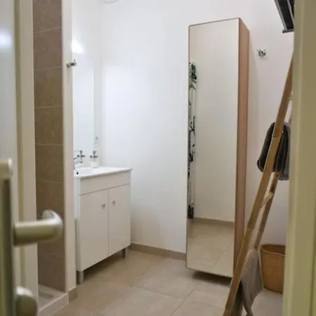 Chez Pascal Sissi -new Appart, Ile Nantes, Ccgres شقة